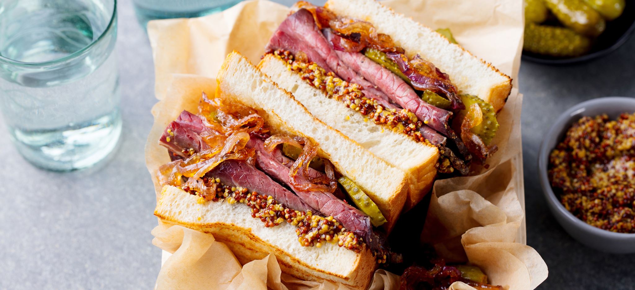 Μάλλον το νοστιμότερο club sandwich που μπορείς να φτιάξεις