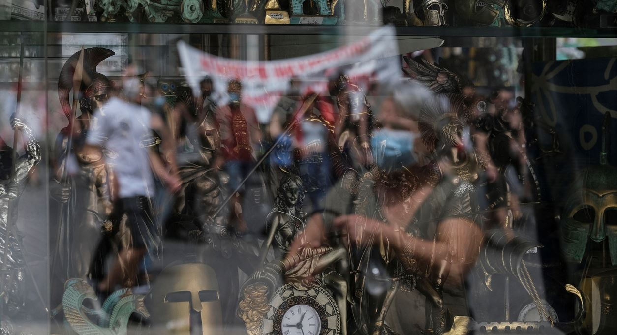 Τα νέα μέτρα για τους ανεμβολίαστους