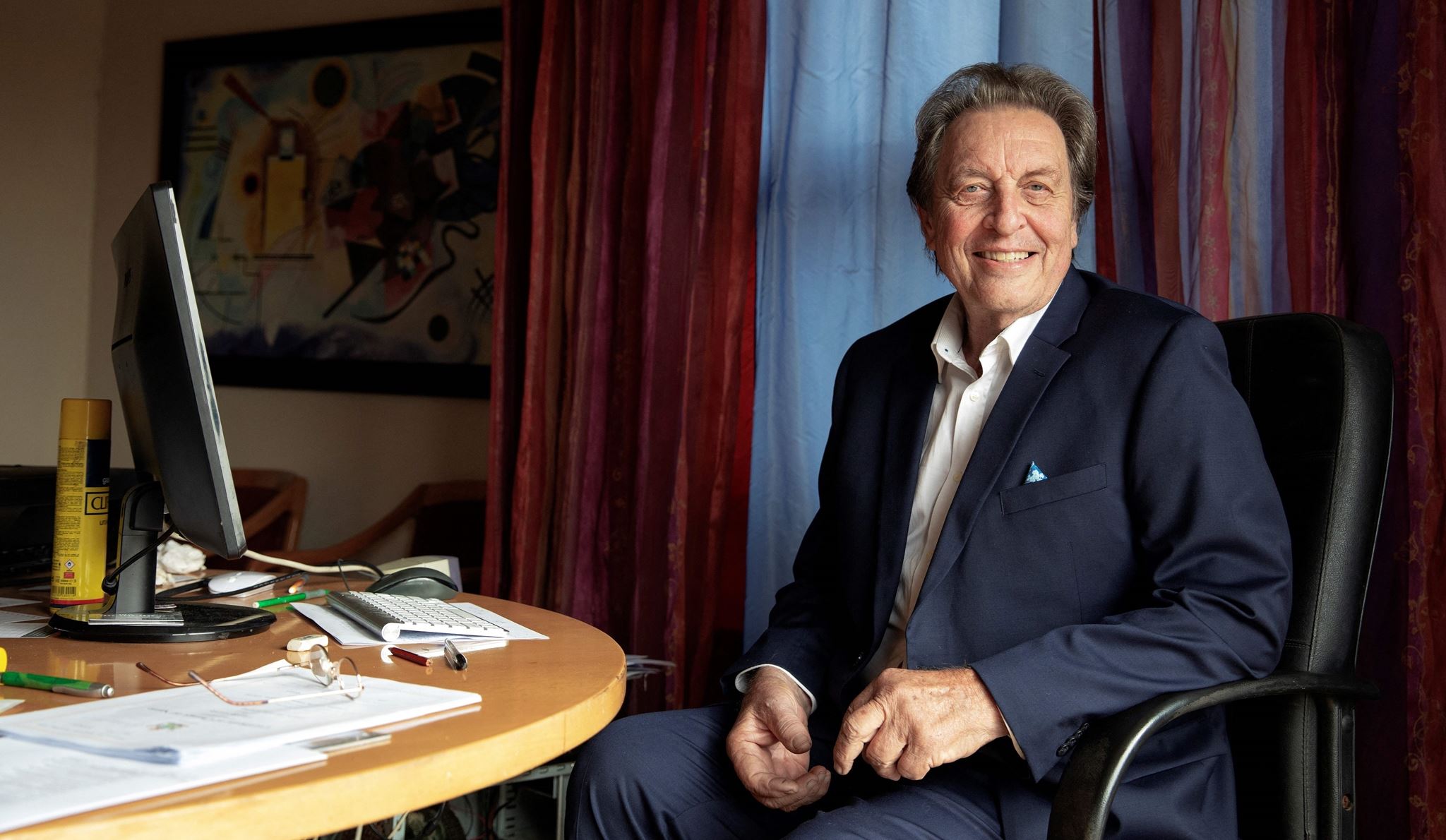 Πριν από τον Elon Musk, υπήρξε ο Errol