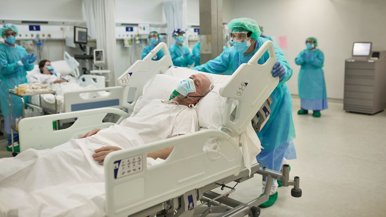 Κορονοϊός: Ρεκόρ κρουσμάτων για το 2021 με 2.702 νέες μολύνσεις