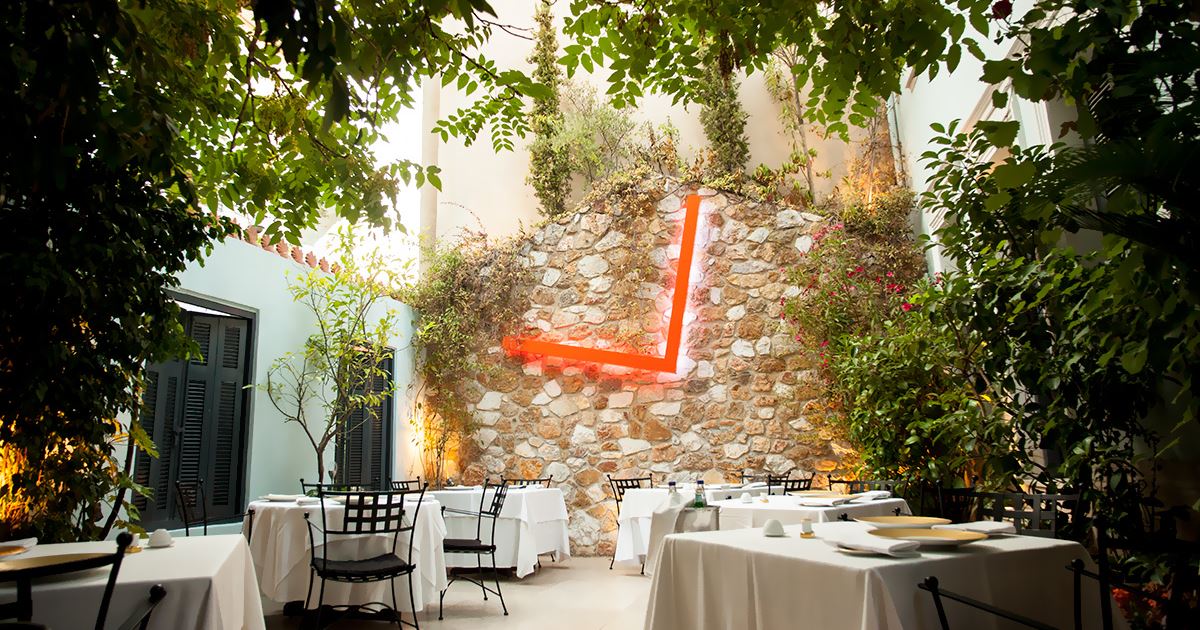 Η Σπονδή υποδέχεται την άνοιξη με ένα νέο Spondi Hommage