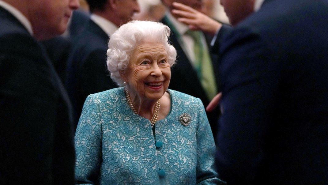 Η βασίλισσα Ελισάβετ και τι συμβαίνει με την υγεία της