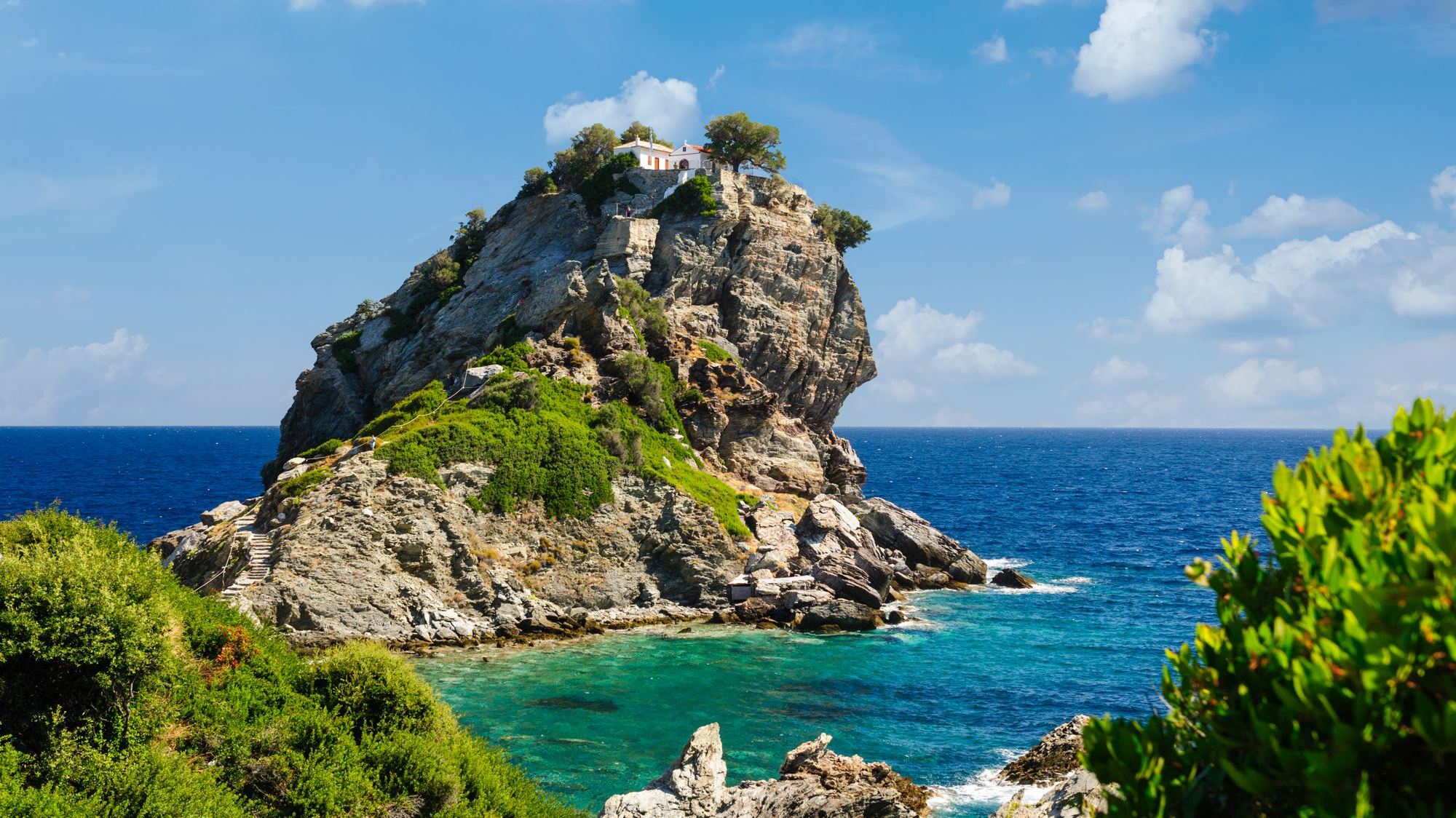 Ένα ελληνικό νησί στα 30 μυστικά νησιά του κόσμου