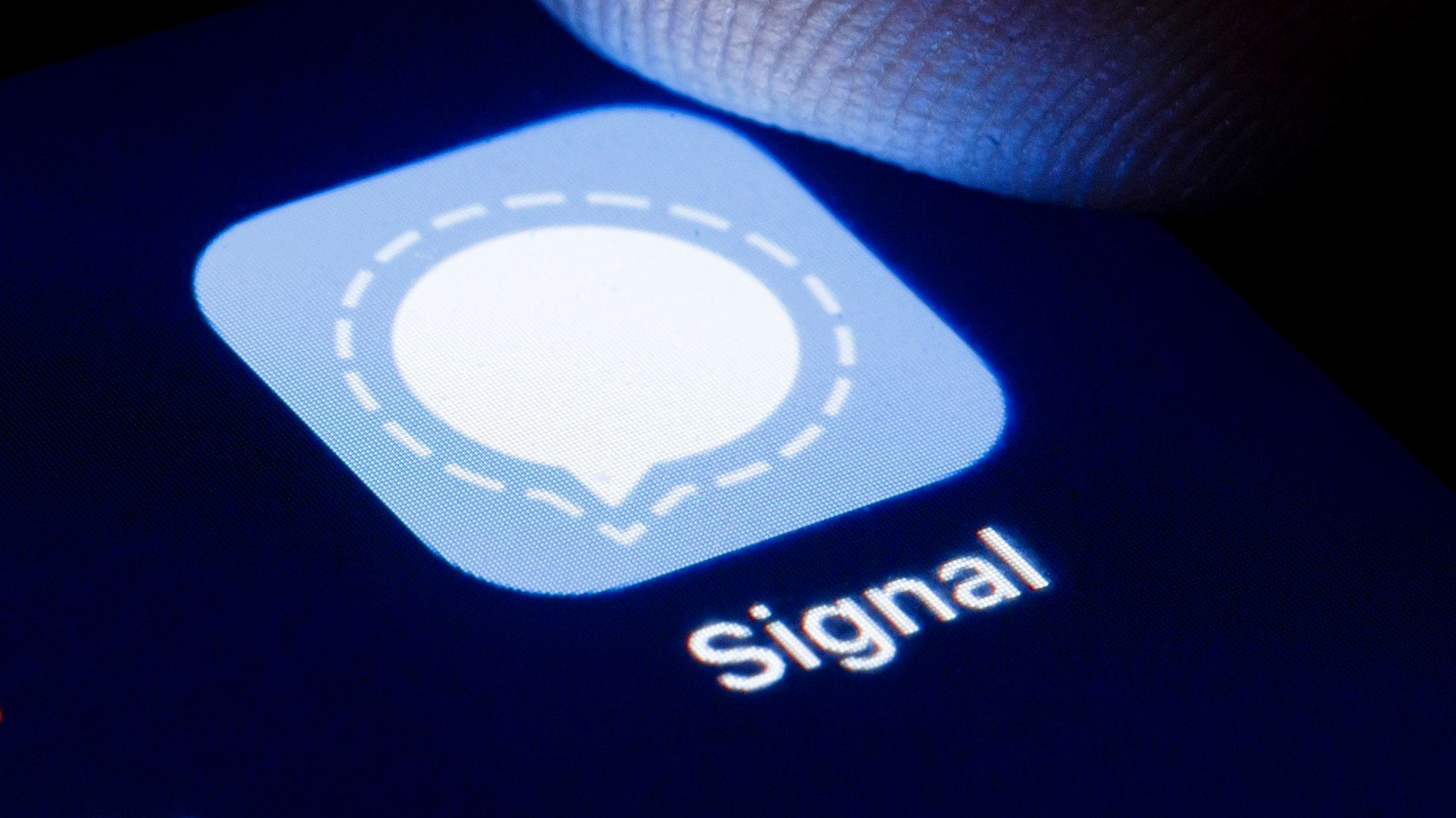 Από το WhatsApp στο Signal