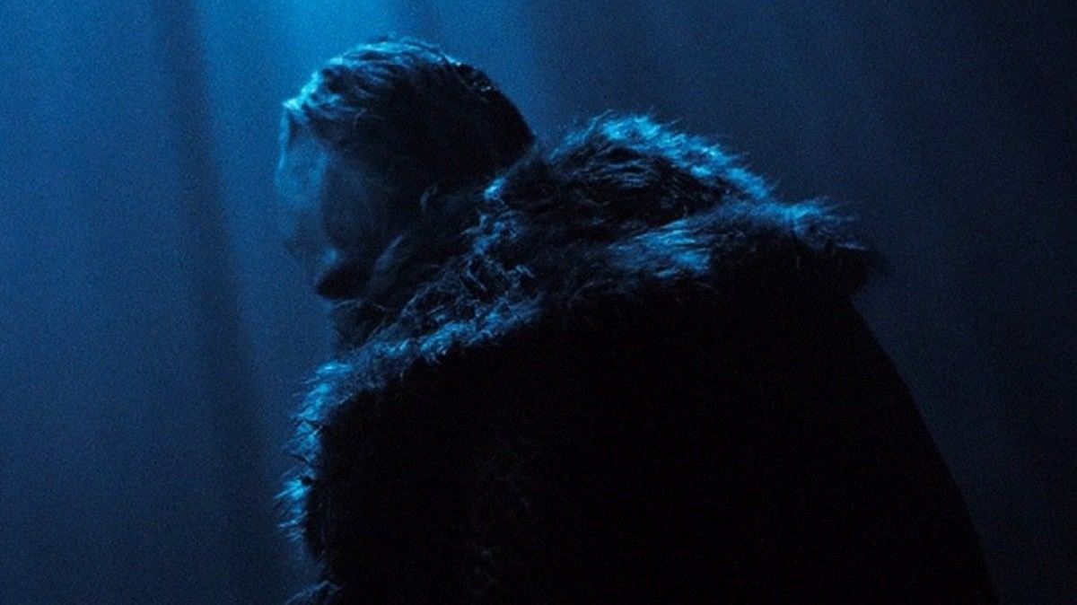 Ο Bill Skarsgård μιλά για τη μεταμόρφωσή του στο Nosferatu