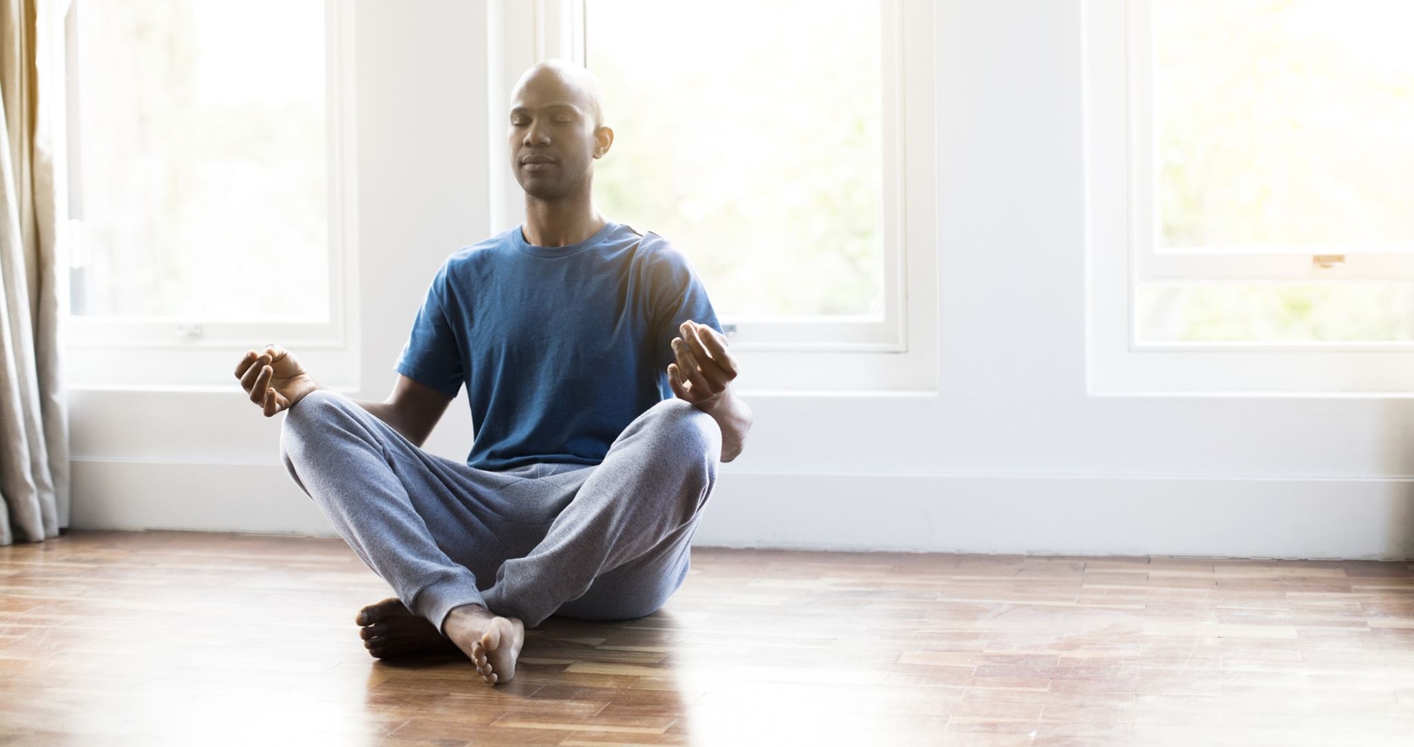 Γιατί πρέπει να καθόμαστε στο έδαφος για 30 λεπτά την ημέρα