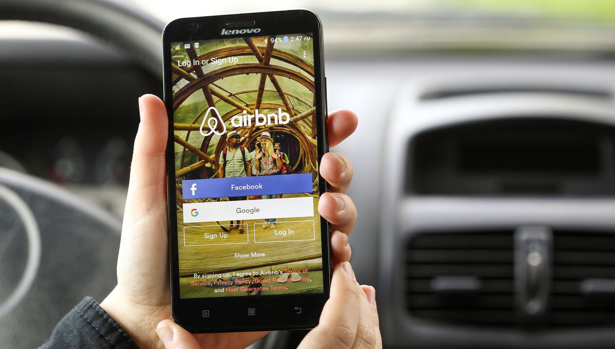 Airbnb: Τα νέα πρωτόκολλα καθαρισμού για την επόμενη ημέρα