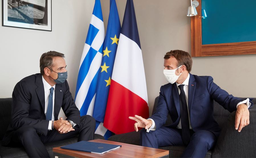 Τι συζήτησαν πίσω από τις κλειστές πόρτες οι Κυριάκος Μητσοτάκης και Emmanuel Macron