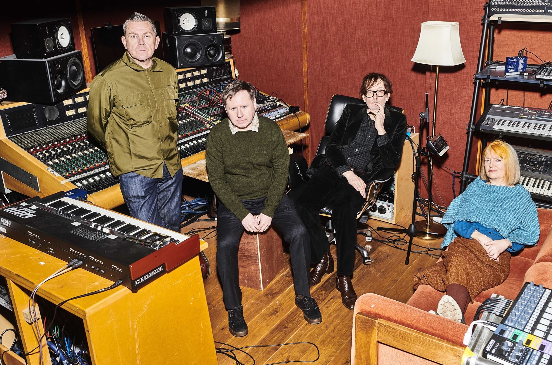 Οι Pulp επέστρεψαν με νέο album μετά από 24 χρόνια-Άκουσε το More