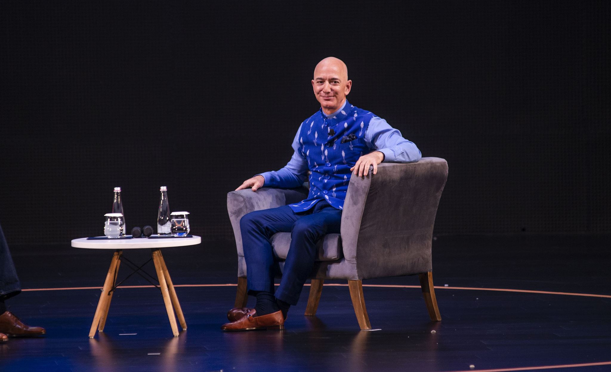 Ο Jeff Bezos γίνεται πλουσιότερος κάθε μέρα