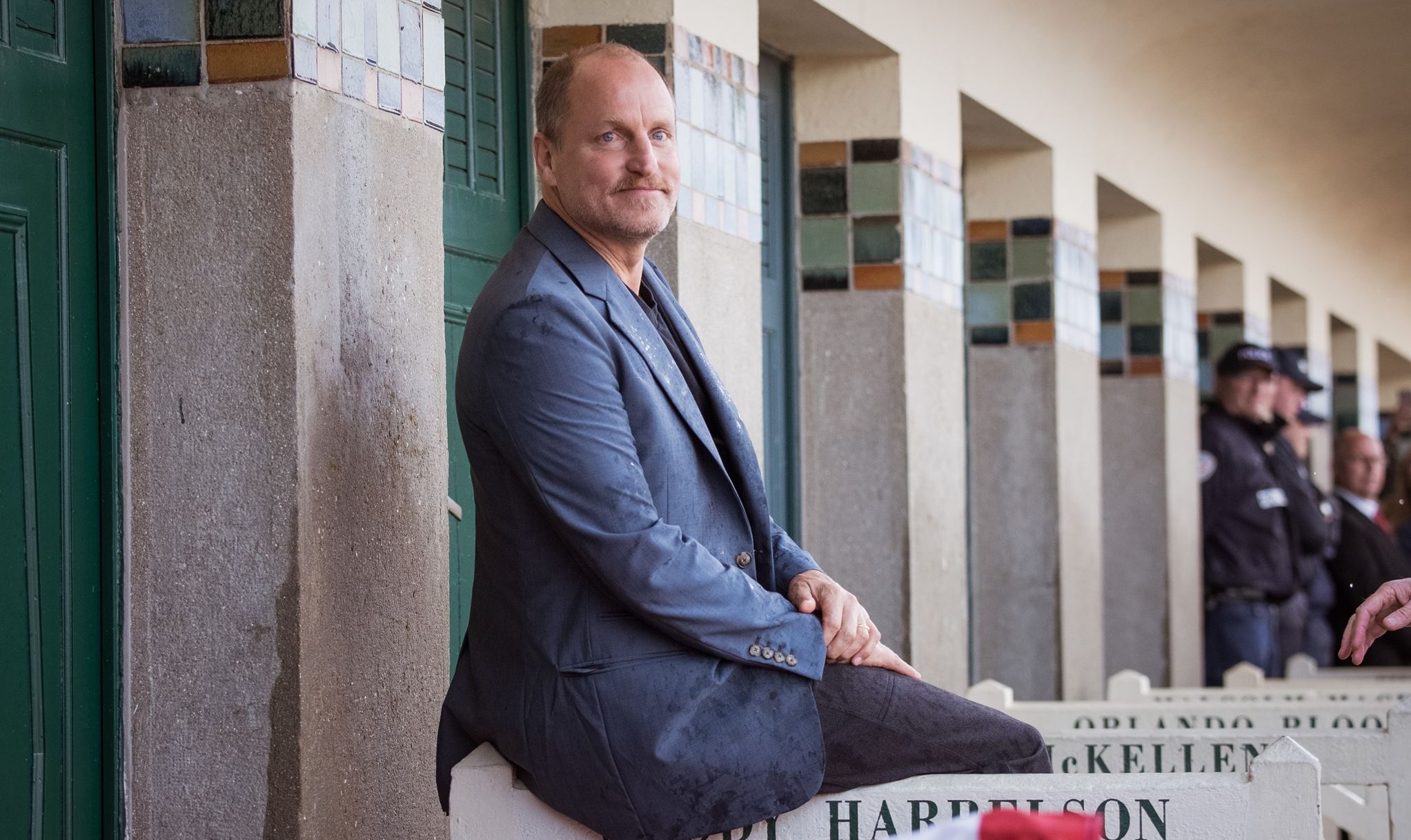 Κι αν ο πατέρας του Woody Harrelson σκότωσε τον Kennedy;