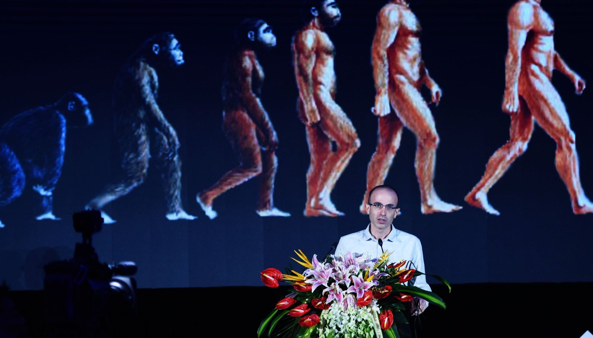 O Yuval Noah Harari θα επέλεγε την Ελλάδα για ηγέτη του κόσμου