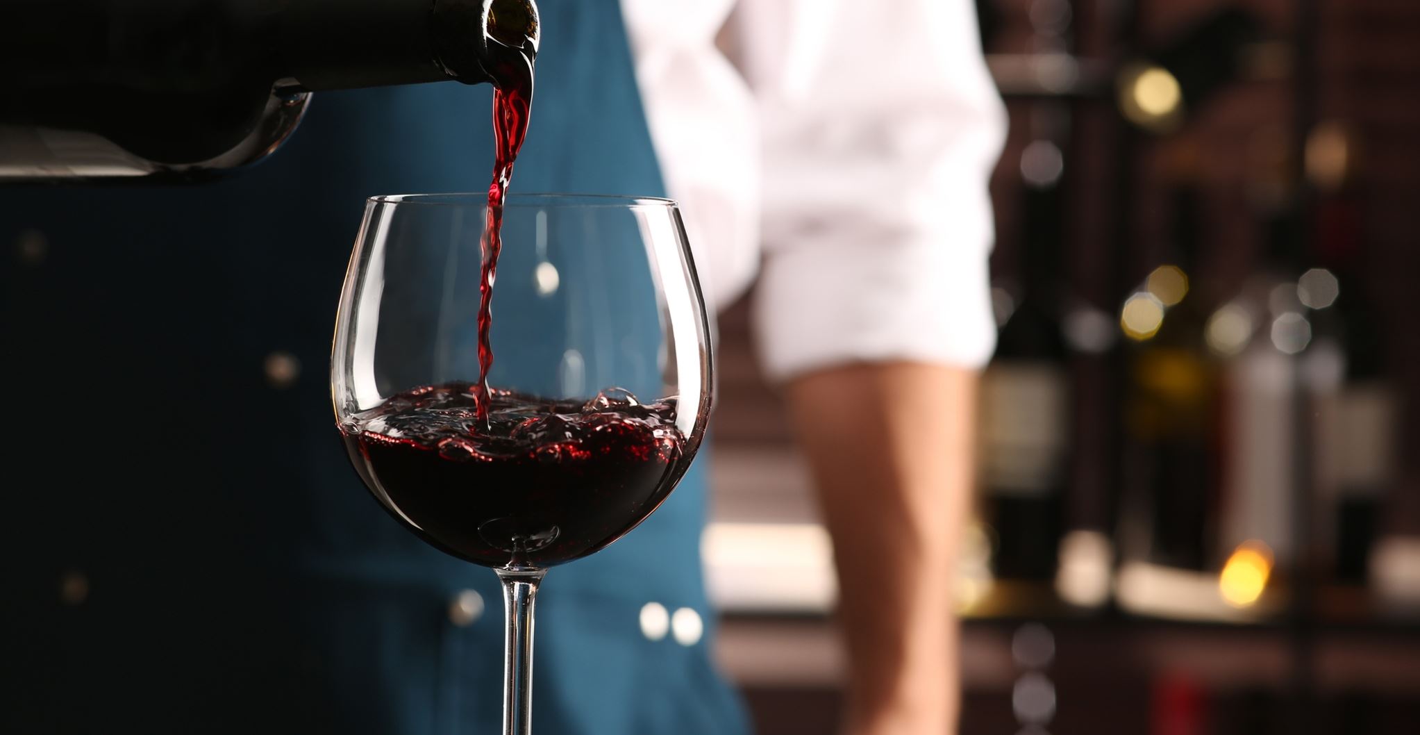 Έξυπνα κόλπα για να γίνεις οινογνώστης, ακόμα κι αν δεν έχεις ιδέα από κρασί