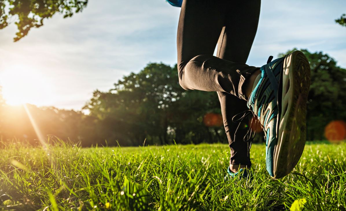 Το περπάτημα είναι πολύ καλύτερη άσκηση από ό,τι πίστευες