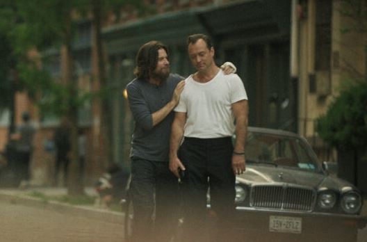 Στο Black Rabbit, το The Bear συναντά το Ozark