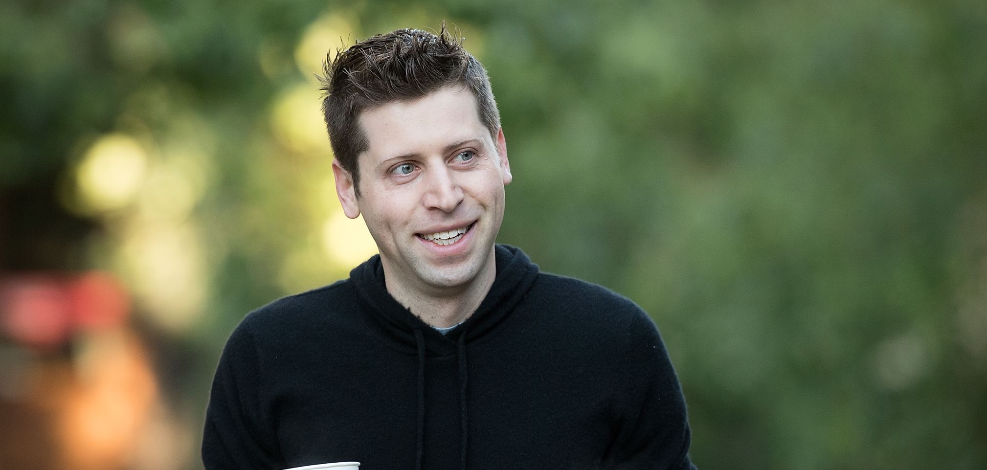 Ο Sam Altman τελικά επέστρεψε στην OpenAI