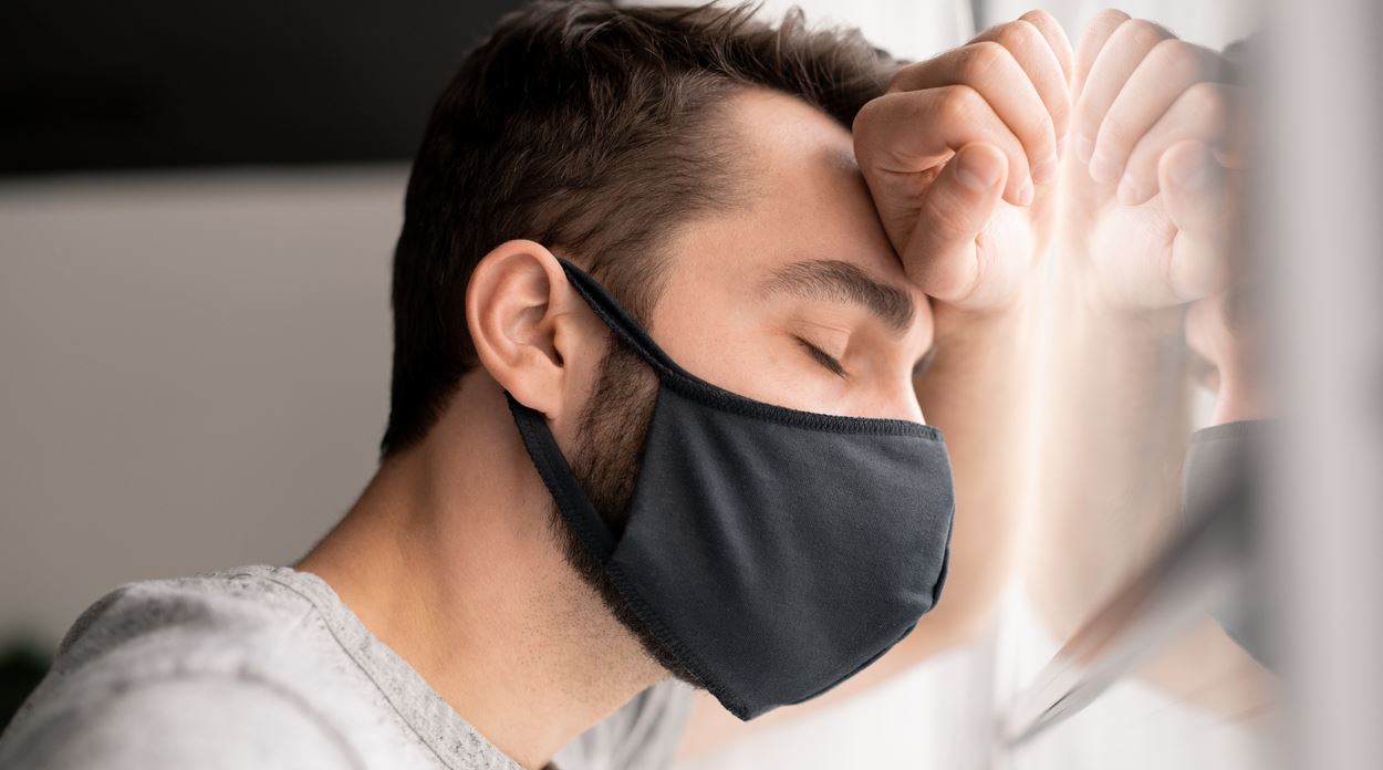 Κορονοϊός: Aρνητικό ρεκόρ με 3.465 νέα κρούσματα