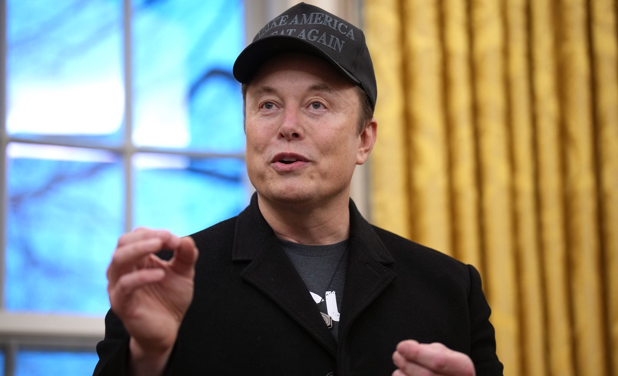 Ποια είναι η influencer που υποστηρίζει ότι γέννησε το 13ο παιδί του Elon Musk