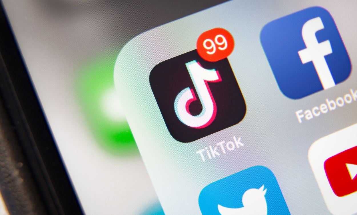 Το TikΤok 'έφαγε' μπλοκ από τις κυβερνητικές υπηρεσίες σε ΕΕ, ΗΠΑ και Καναδά