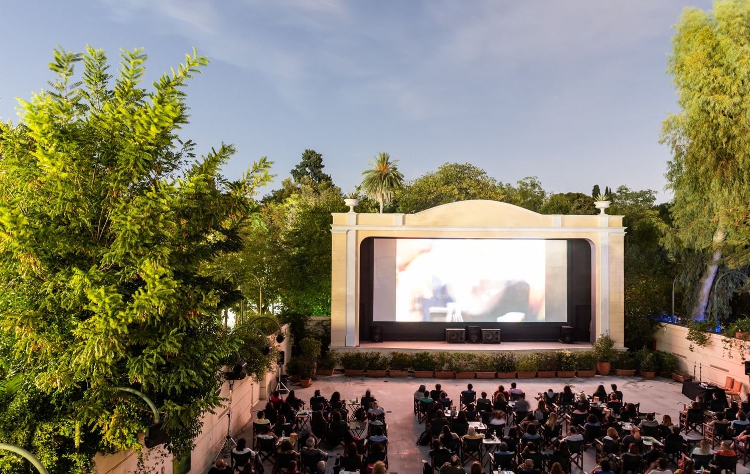 Το 11ο Athens Open Air Film Festival έρχεται γεμάτο αγάπη