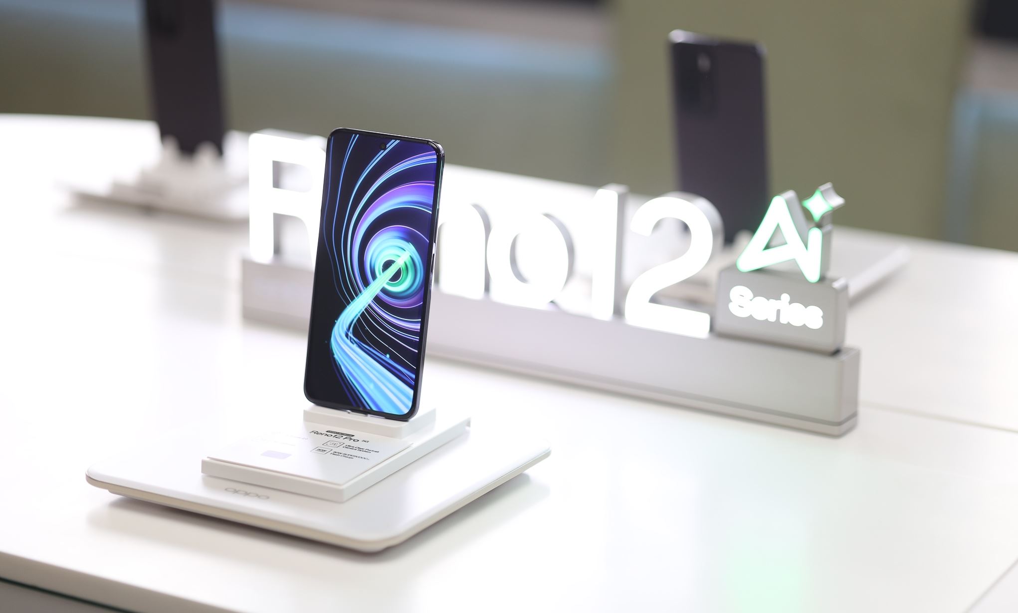 H OPPO παρουσιάζει τα νέα Reno12 και Reno12 Pro στην Ελλάδα