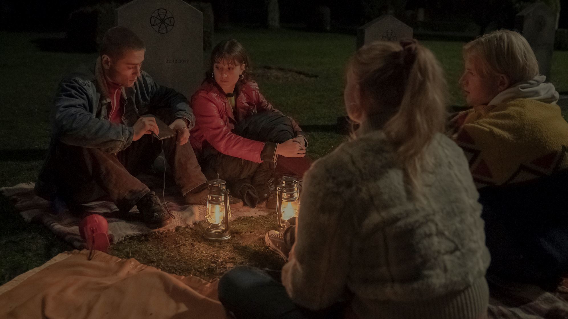 2 νέες σειρές μυστηρίου έρχονται στο Netflix