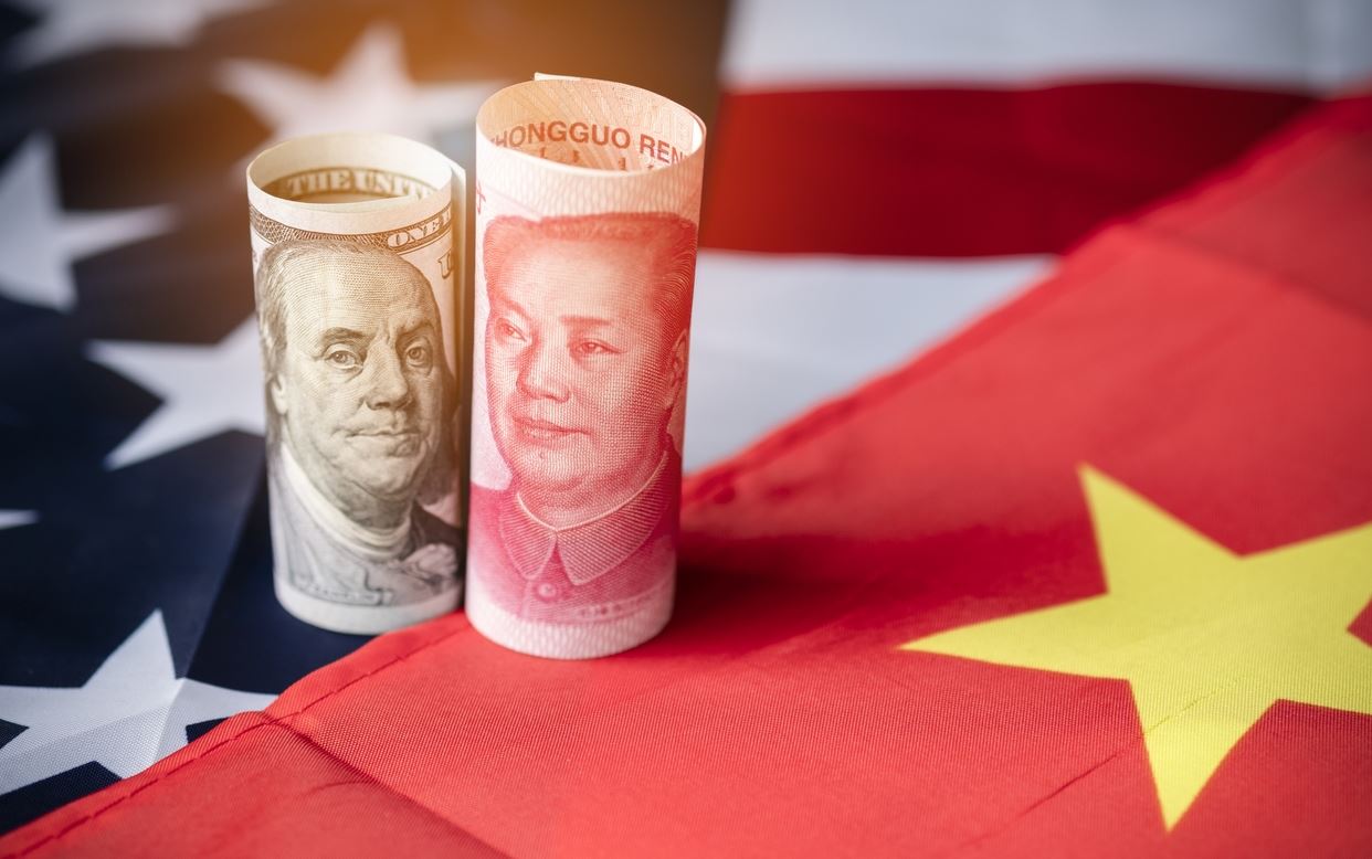 Ο ρόλος της Κίνας στην πτώση του δολαρίου