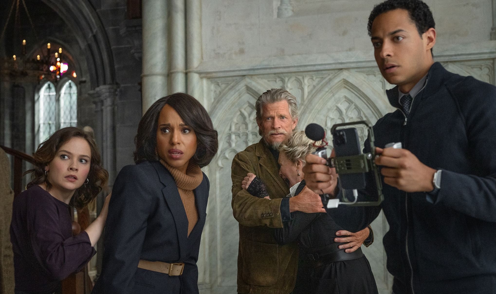 3 νέες σειρές και 2 ταινίες για binge αυτό το σαββατοκύριακο