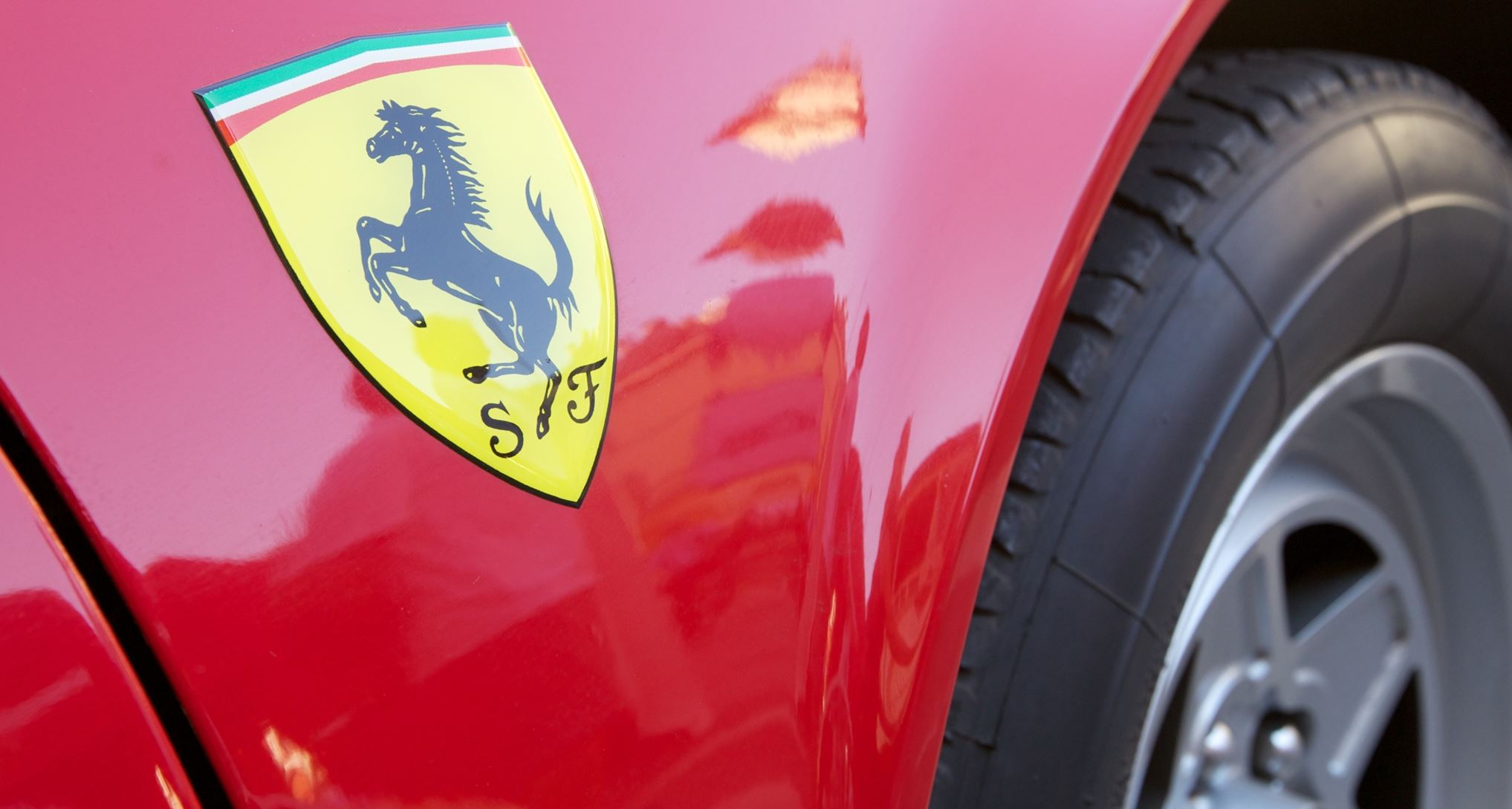 H Ferrari βρήκε τον άνθρωπο για να ξεκινήσει ιστιοπλοΐα