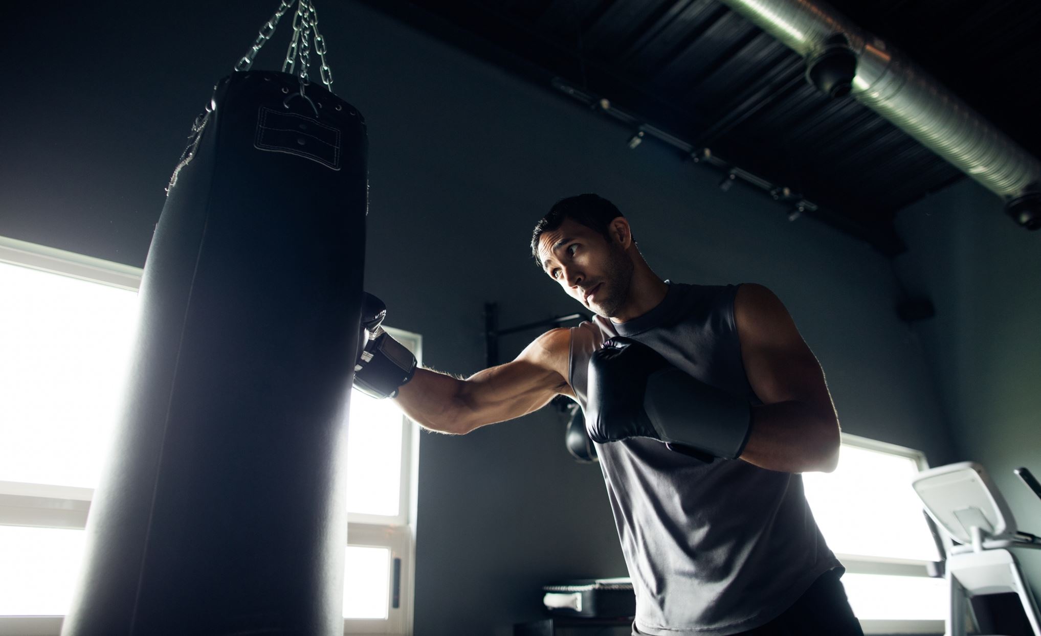 Πώς να κάψεις λίπος με 4 αερόβιες ασκήσεις πυγμαχίας