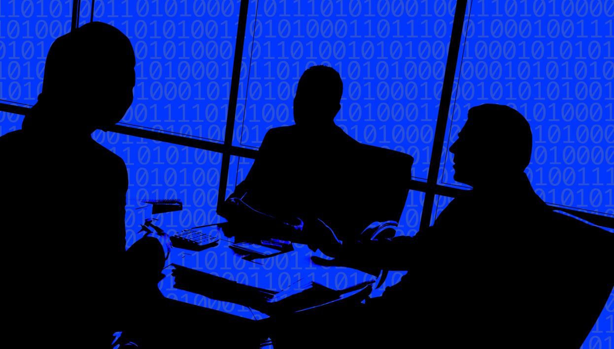 Paragon Solutions: Μία startup-μυστήριο