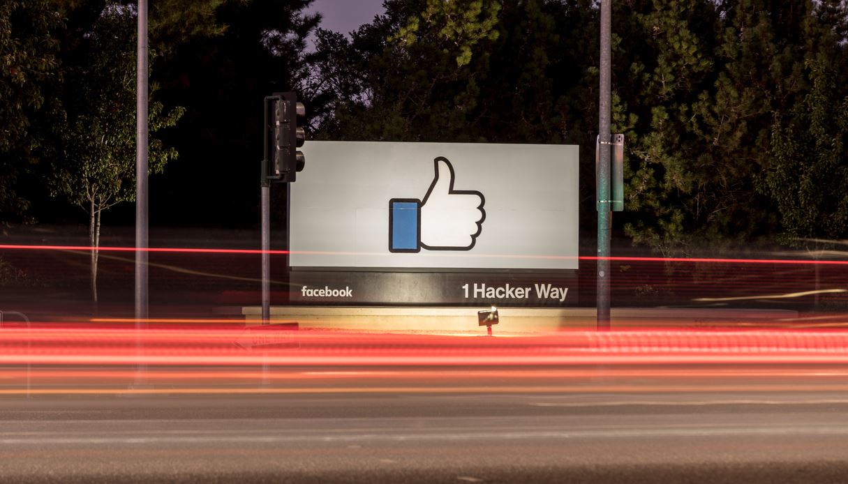 Meta εναντίον κυβερνομισθοφόρων