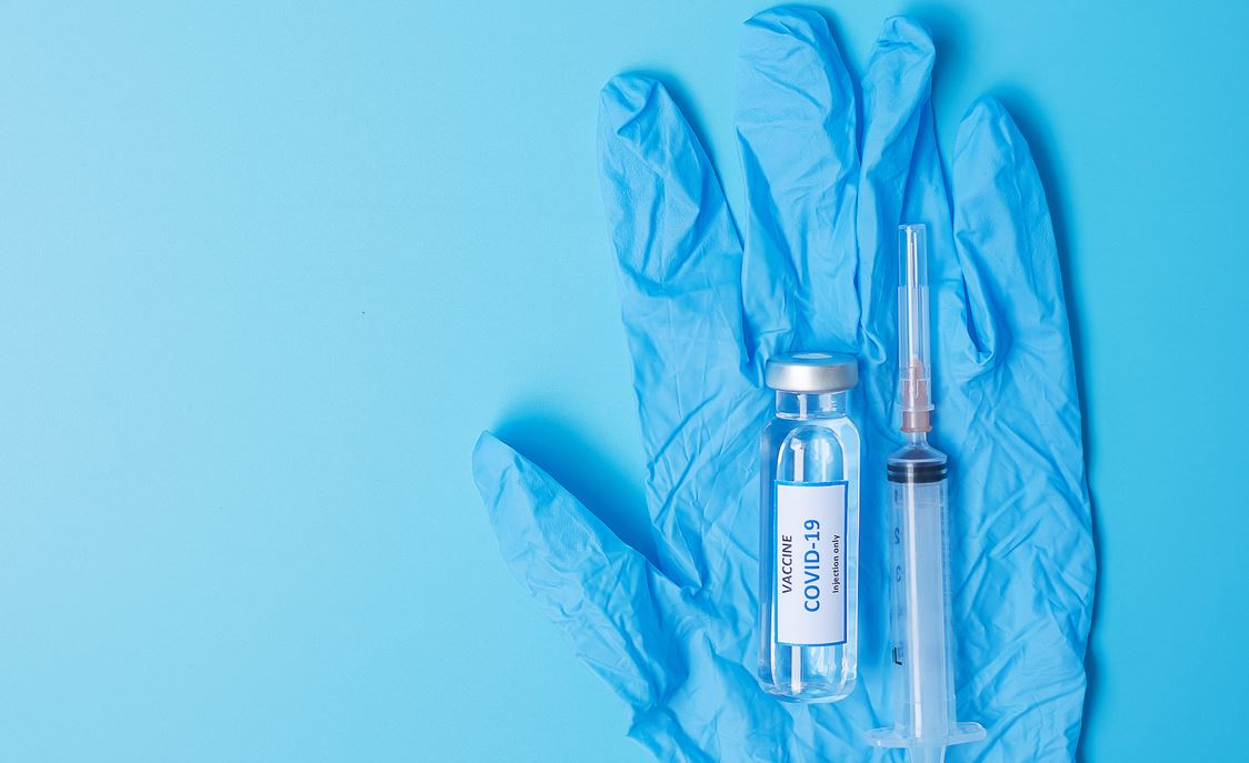 Με ποιο τρόπο ο εμβολιασμός για τον κορονοϊό αλλάζει την καθημερινότητα