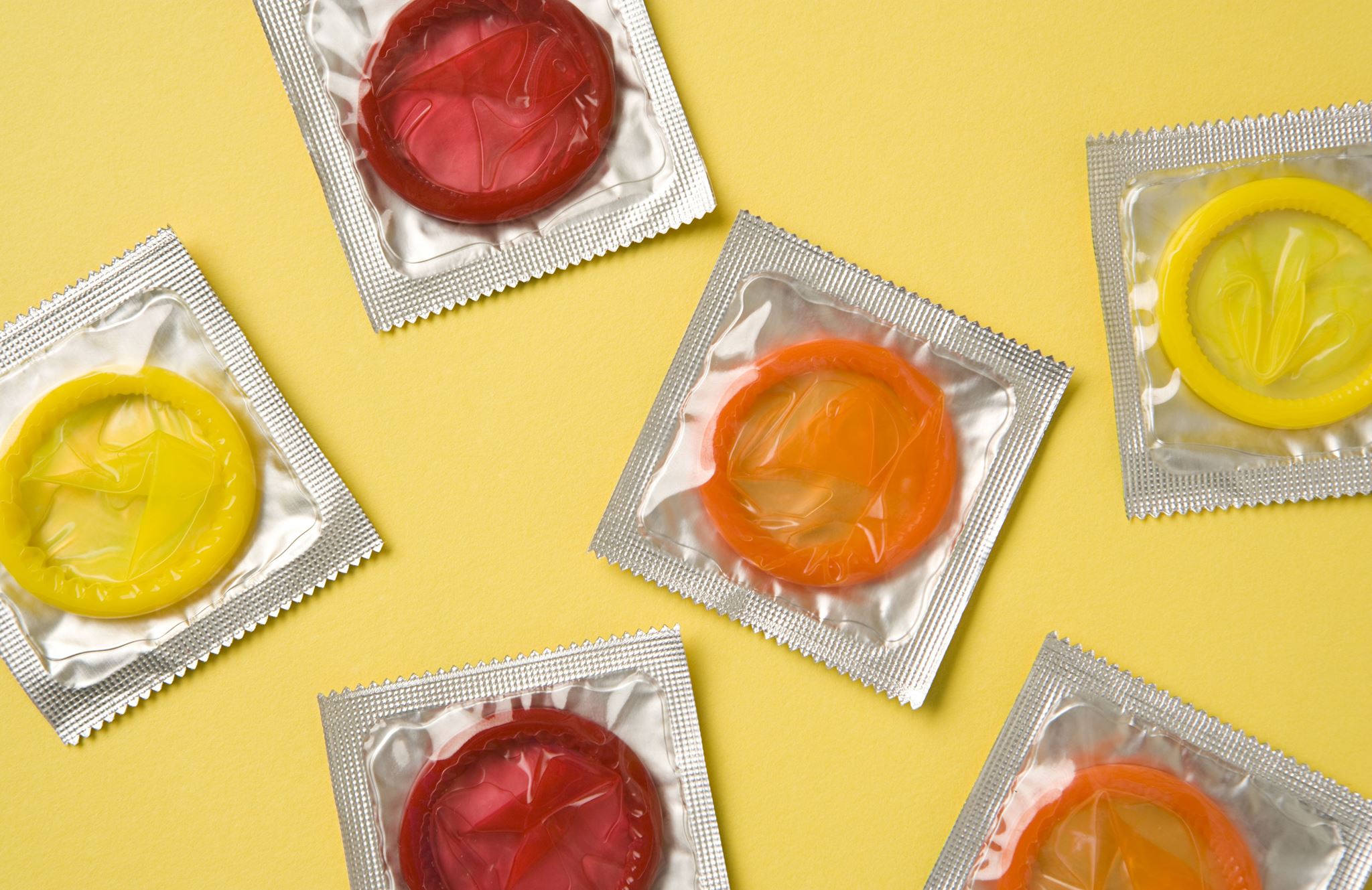 Να γιατί δεν πρέπει να βάζεις τα προφυλακτικά στο πορτοφόλι σου