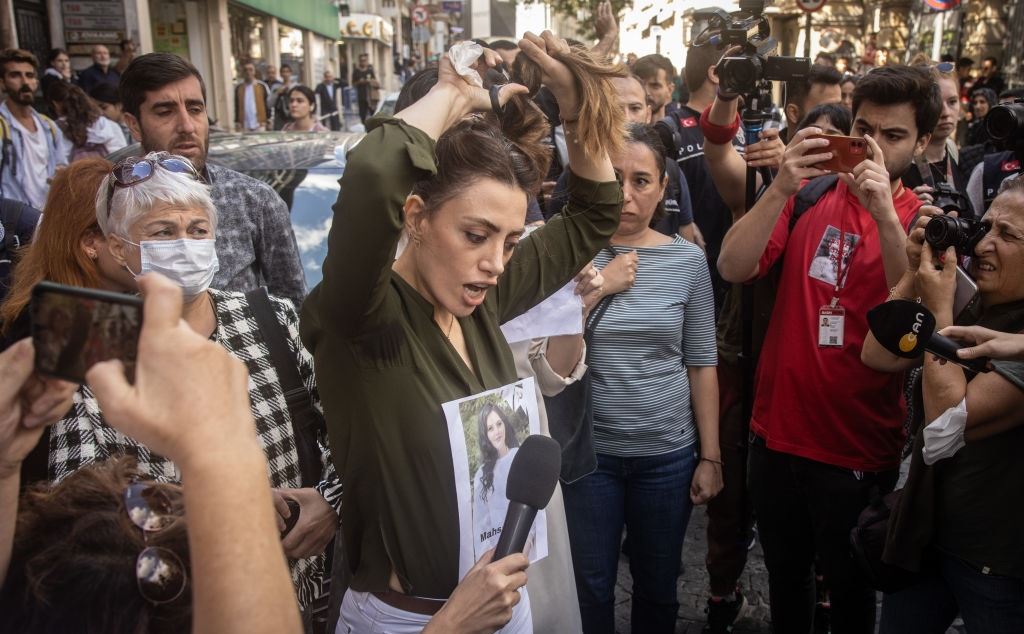 11 νεκροί στις διαδηλώσεις για τη Mahsa Amini στο Ιράν