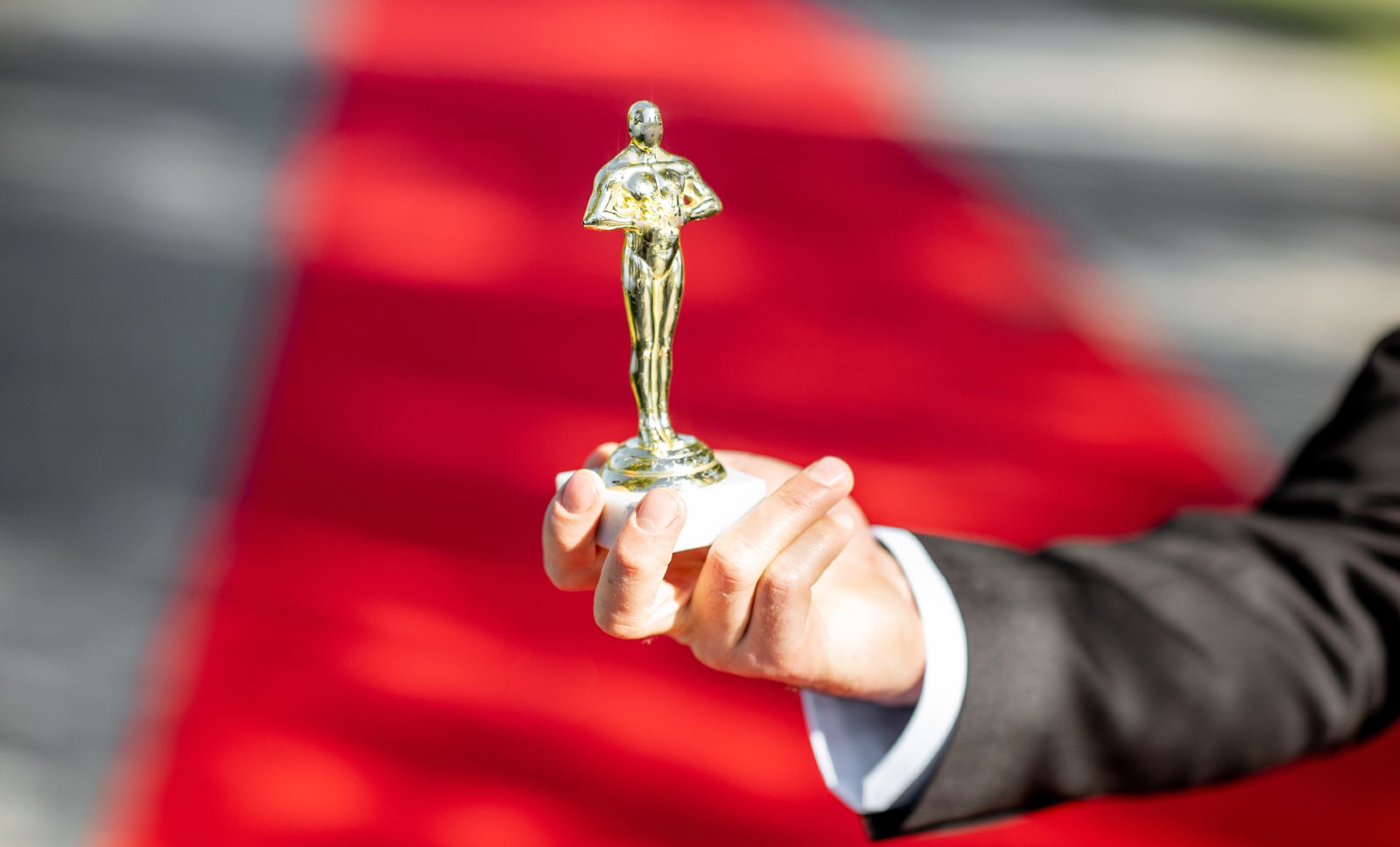 4 experts απονέμουν το δικό τους Όσκαρ