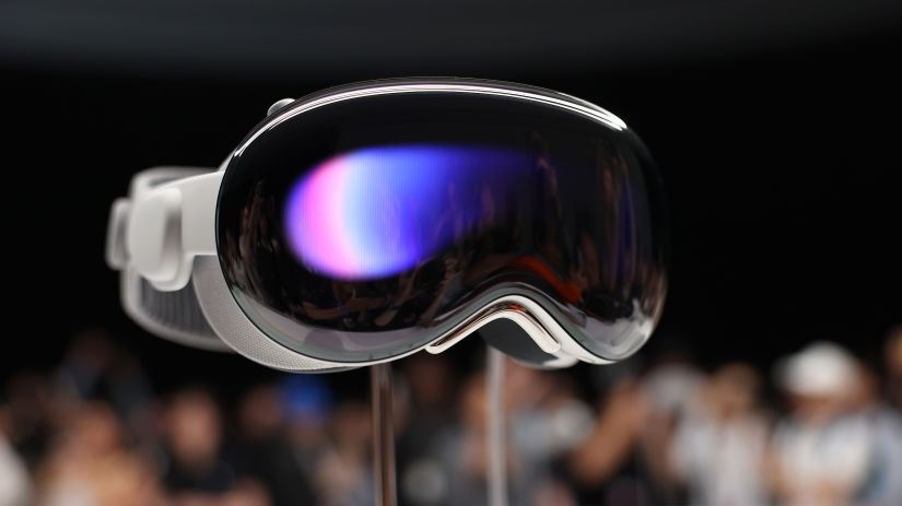 Όπως όλα δείχνουν, το φθηνότερο Apple Vision Pro είναι καθ'οδόν