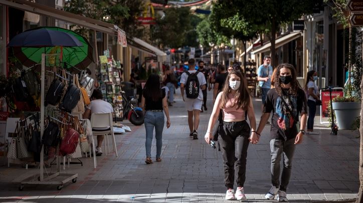 Κορονοϊός: Ανεβαίνουν συνεχώς τα νέα κρούσματα