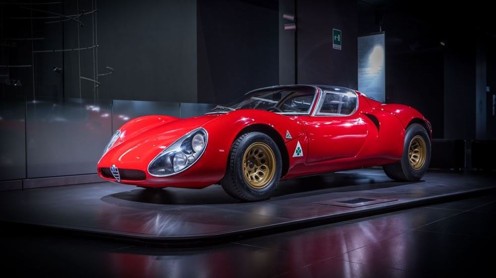 Δέος απέναντι στην Alfa Romeo 33 Stradale