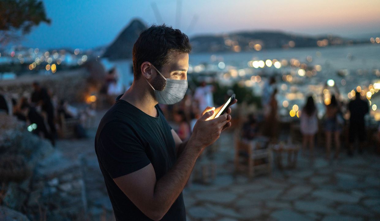 Ανατομία ενός μυκονιάτικου κορονοπάρτι