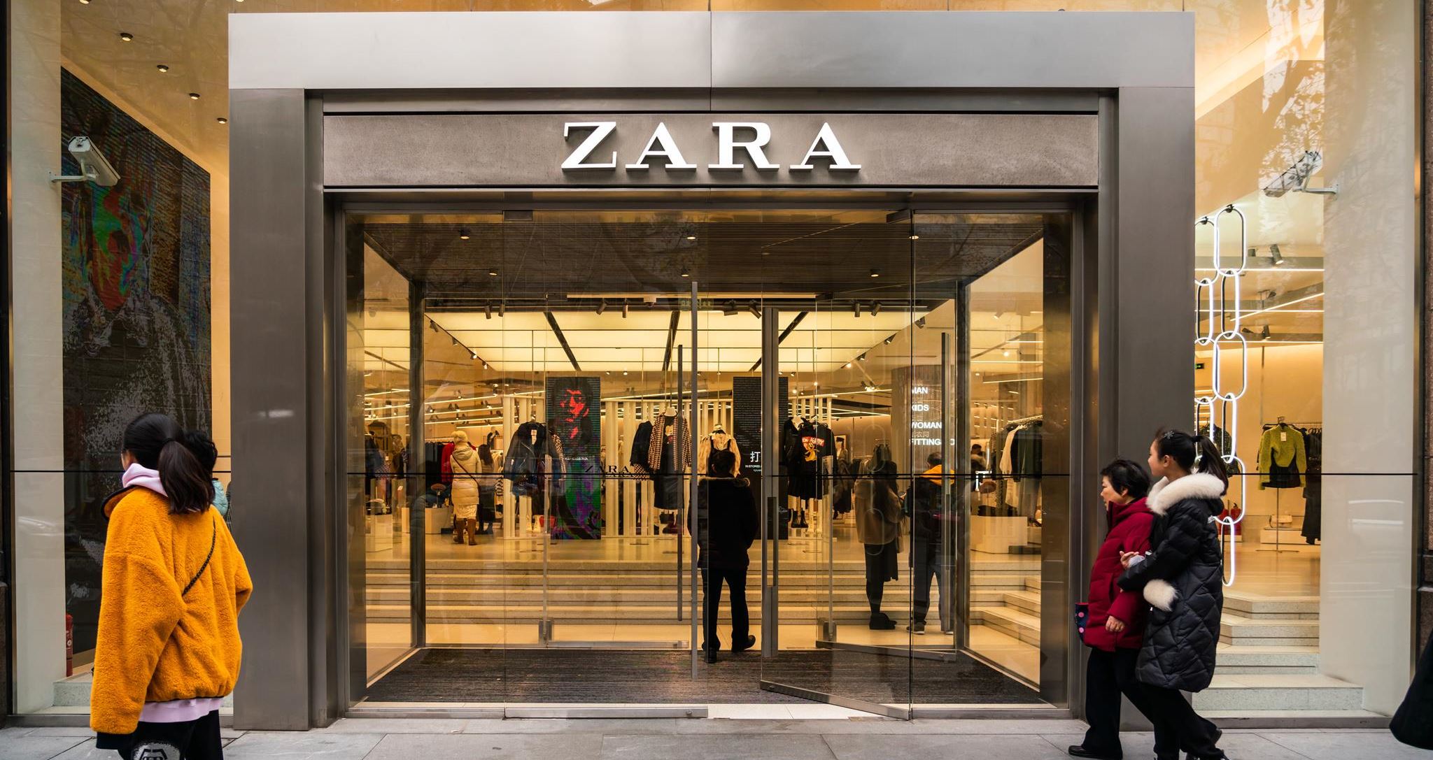 Τα 'ηνία' της Zara επιστρέφουν στην οικογένεια Ortega