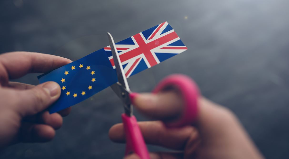 Το σκληρό Brexit θα γίνει σκληρότερο