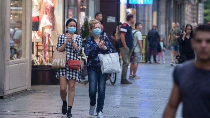 Κορονοϊός: 3.493 νέα κρούσματα και αύξηση στους θανάτους