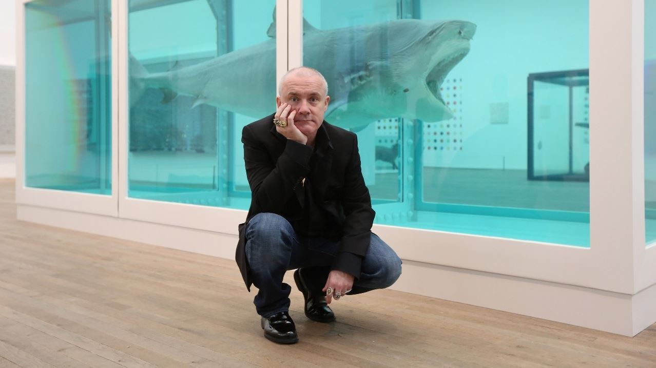 Όταν ο Damien Hirst έκαψε 4.851 έργα του