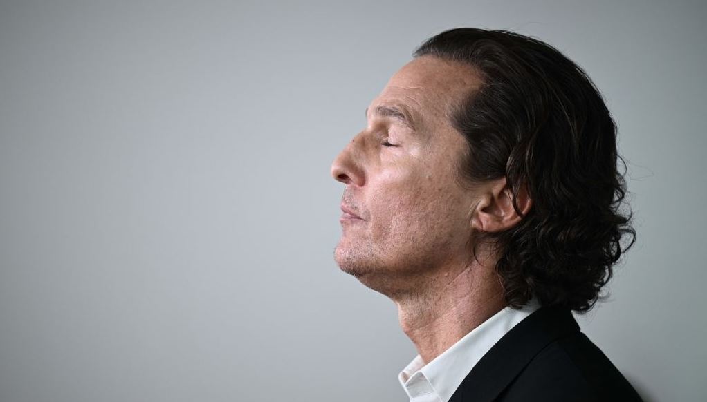 Η συγκλονιστική εξομολόγηση του Matthew McConaughey για τη σεξουαλική κακοποίηση