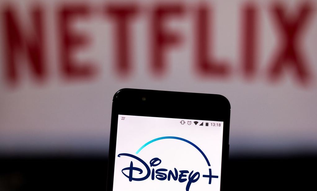 Netflix vs Disney, ο ανταγωνισμός μεγαλώνει