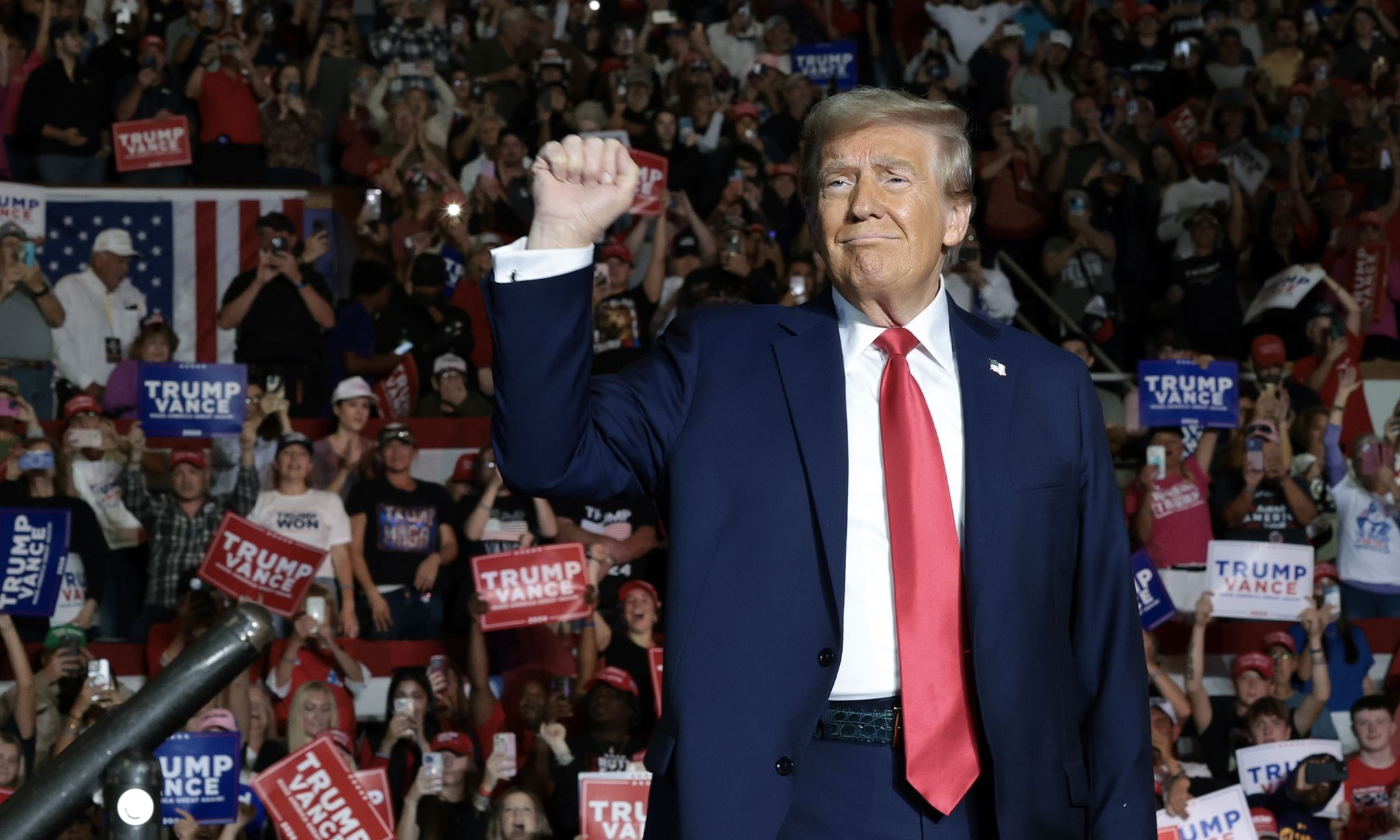 Ο Donald Trump 'Πρόσωπο της Χρονιάς' 2024 για το Time