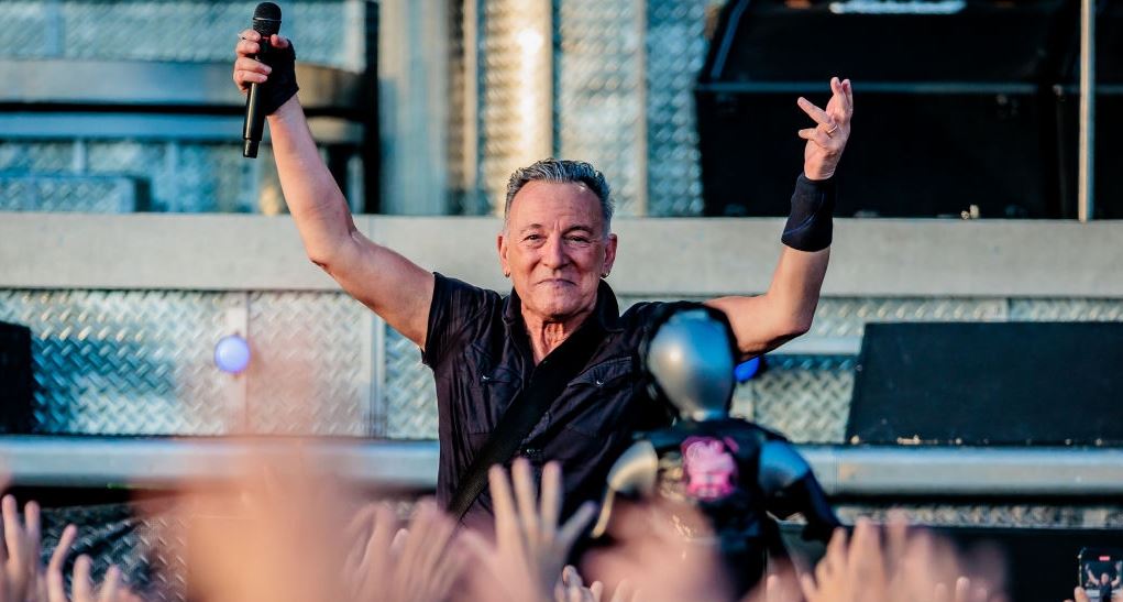 Όπως όλα δείχνουν, το θρυλικό άλμπουμ Nebraska του Bruce Springsteen θα γίνει ταινία