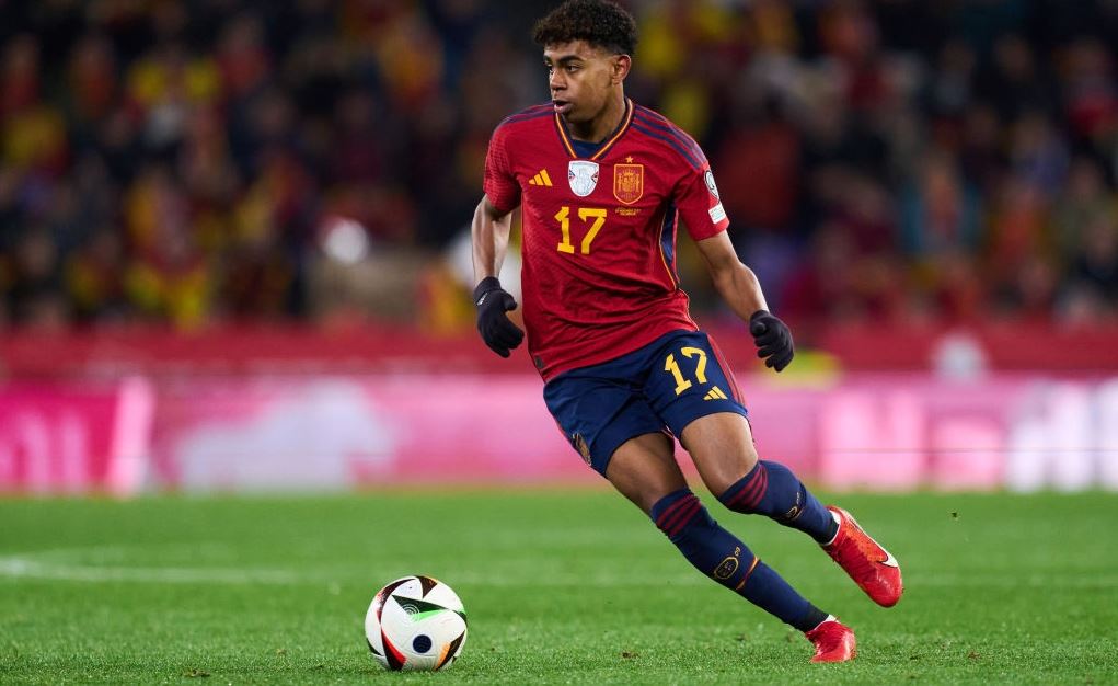 Φήμες λένε ότι ο Lamine Yamal 'έφαγε κέρατο'