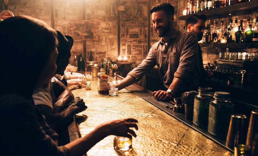 Το Jack Daniel’s κάνει τις βραδιές μας να μετρούν